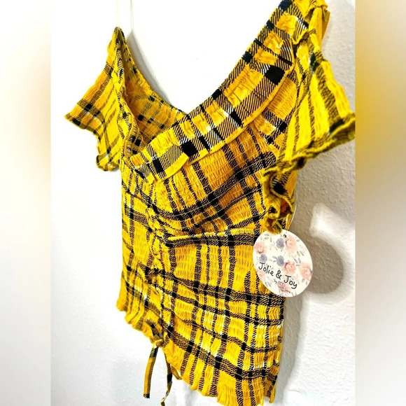 🆕 Jolie & Joy Yellow Plaid Off the Shoulder Path - Picture 5 of 9